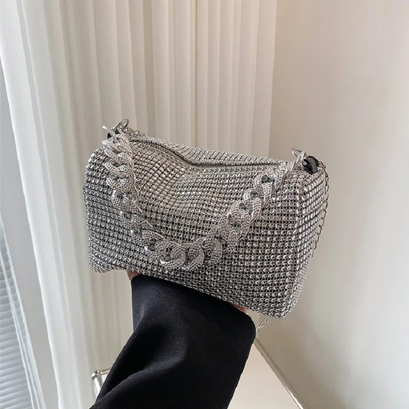 Glitter Rhinestone Evening Bag for Women Party Crossbody Underarm Bag Ladies Single-Shoulder Bag Trend Luxury Designer Handbags
Glitter Rhinestone Evening Bag for Women Party Crossbody Underarm Bag Ladies Single-Shoulder Bag Trend Luxury Designer Handbags