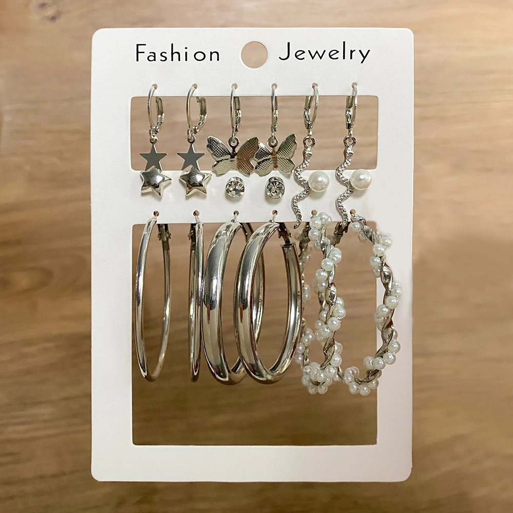 IPARAM Vintage Silver Color Hoop Earrings Set for Women Geometric Snake Butterfly Pearl Crystal Earrings Fashion Jewelry
IPARAM Vintage Silver Color Hoop Earrings Set for Women Geometric Snake Butterfly Pearl Crystal Earrings Fashion Jewelry