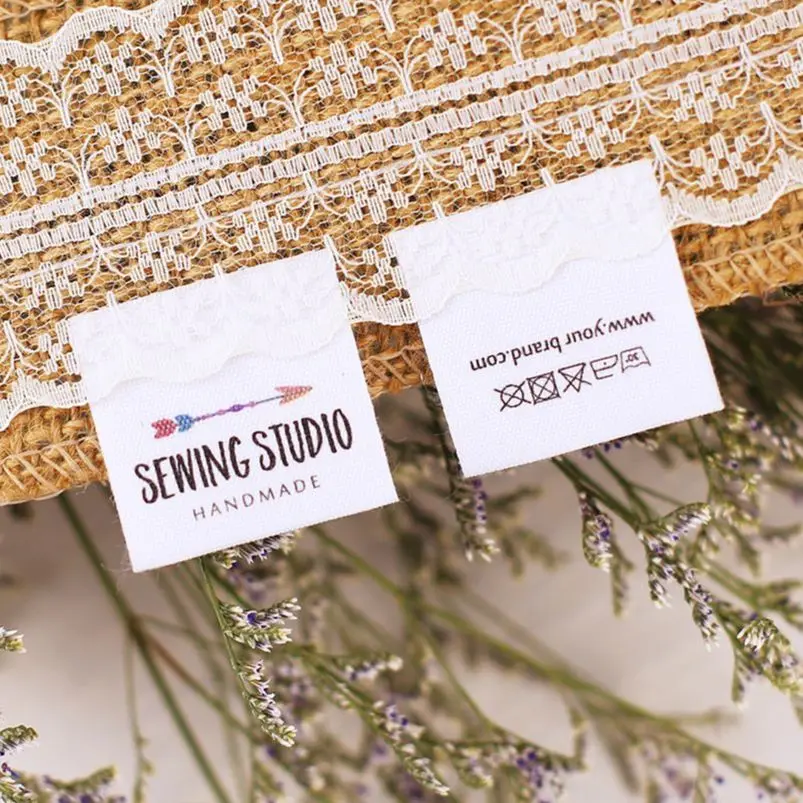 30x60mm custom clothing label,personalized brand organic cotton webbing label logo or text handmade,sewing label ,brand logo
30x60mm custom clothing label,personalized brand organic cotton webbing label logo or text handmade,sewing label ,brand logo