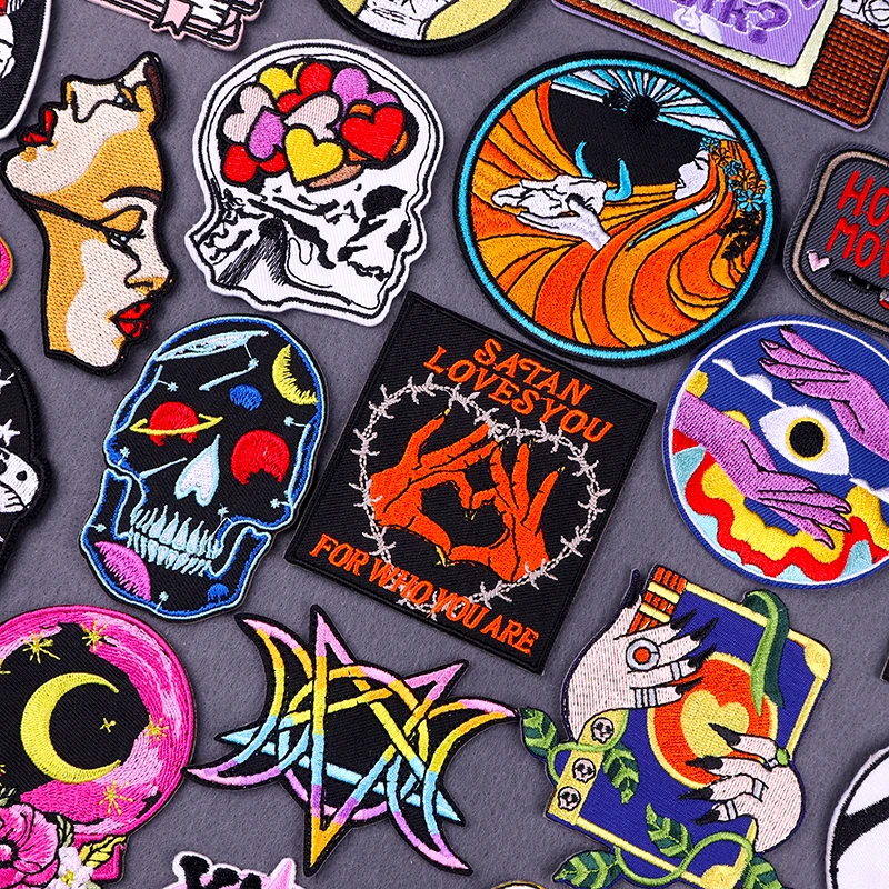 Satan Loves You Iron On Patches Punk Skull Embroidery Patches For Clothing Thermoadhesive Ironing Stickers DIY Applique
Satan Loves You Iron On Patches Punk Skull Embroidery Patches For Clothing Thermoadhesive Ironing Stickers DIY Applique