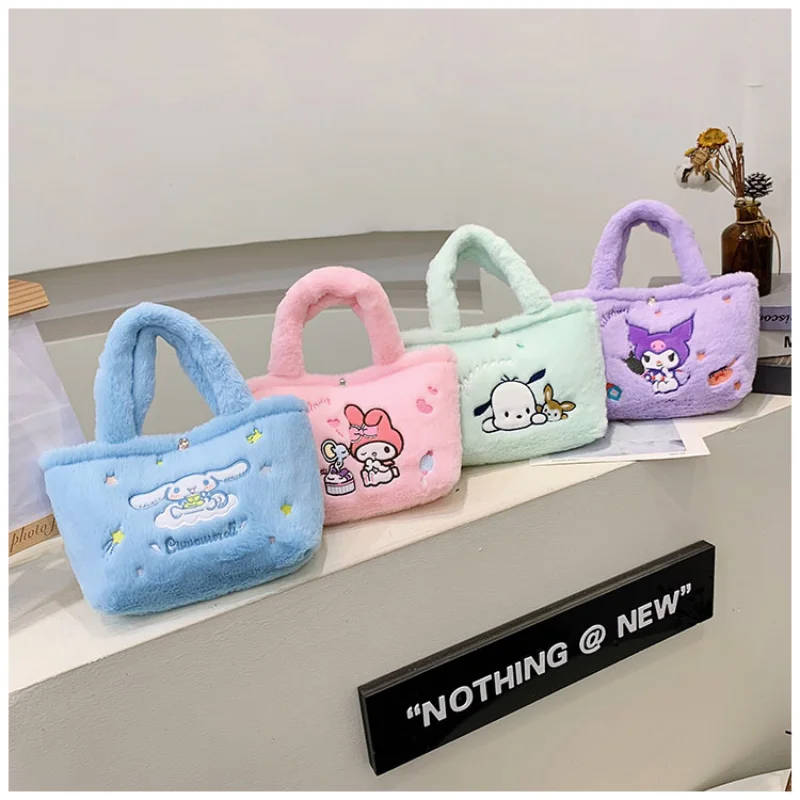 

Sanrio Anime Hello Kitty Plush Bag Cute Girl Handbag Cartoon Kuromi Melody Outgoing Cosmetics Storage Bag Friend Holiday Gift