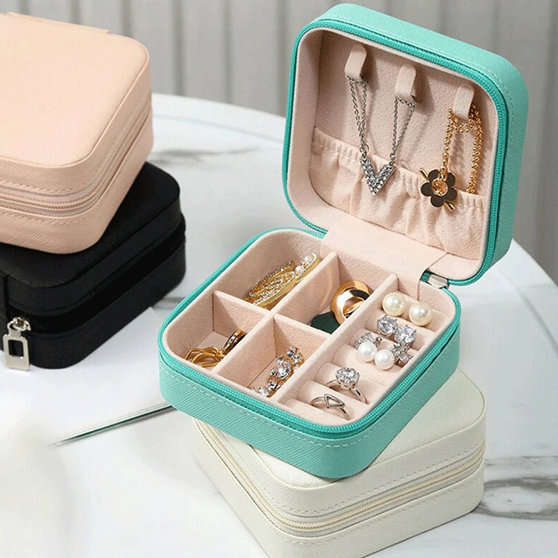 PU Leather Organizer For Jewelry Portable Jewelry Box Travel Ring Organizer Jeweler Display Organizer 1PC
PU Leather Organizer For Jewelry Portable Jewelry Box Travel Ring Organizer Jeweler Display Organizer 1PC