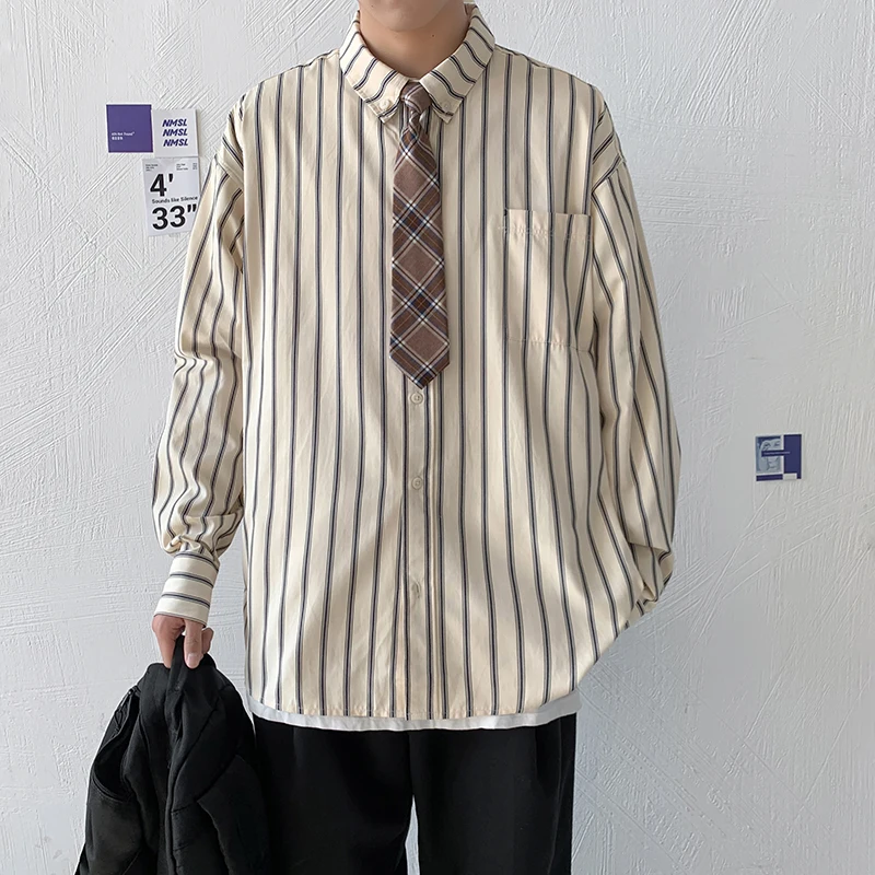 Spring and autumn Japanese vintage ins stripe men's casual versatile loose shirt top
Spring and autumn Japanese vintage ins stripe men's casual versatile loose shirt top