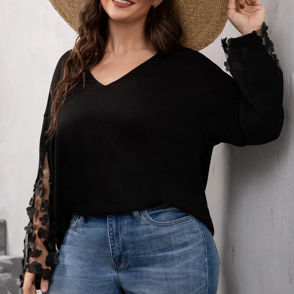 Plus Size Women Shirt V Neck Long Sleeve Solid Flower Blouse Loose T-Shirt Tops Casual Confortable Daily Shirt
Plus Size Women Shirt V Neck Long Sleeve Solid Flower Blouse Loose T-Shirt Tops Casual Confortable Daily Shirt
