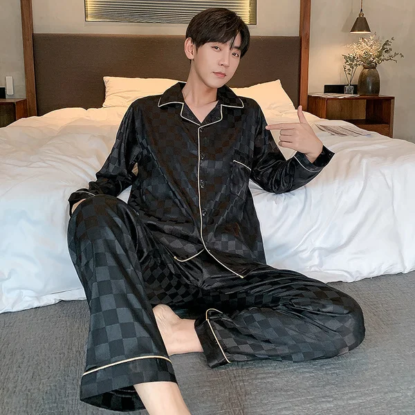 Autumn Men's Trousers Pajamas Suit Plaid i Quality Silk ome Clotes Two-piece Suit for Men Luxury Pajamas for Sleep 2021 New
Autumn Men's Trousers Pajamas Suit Plaid i Quality Silk ome Clotes Two-piece Suit for Men Luxury Pajamas for Sleep 2021 New