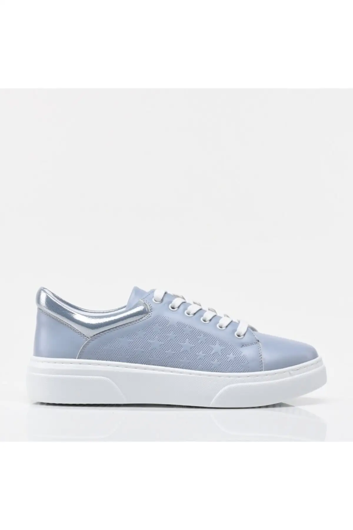 Women's Sneakers Casual Fashion Comfortable Platform Female Vulcanized Shoes High-Top Sneakers
Women's Sneakers Casual Fashion Comfortable Platform Female Vulcanized Shoes High-Top Sneakers