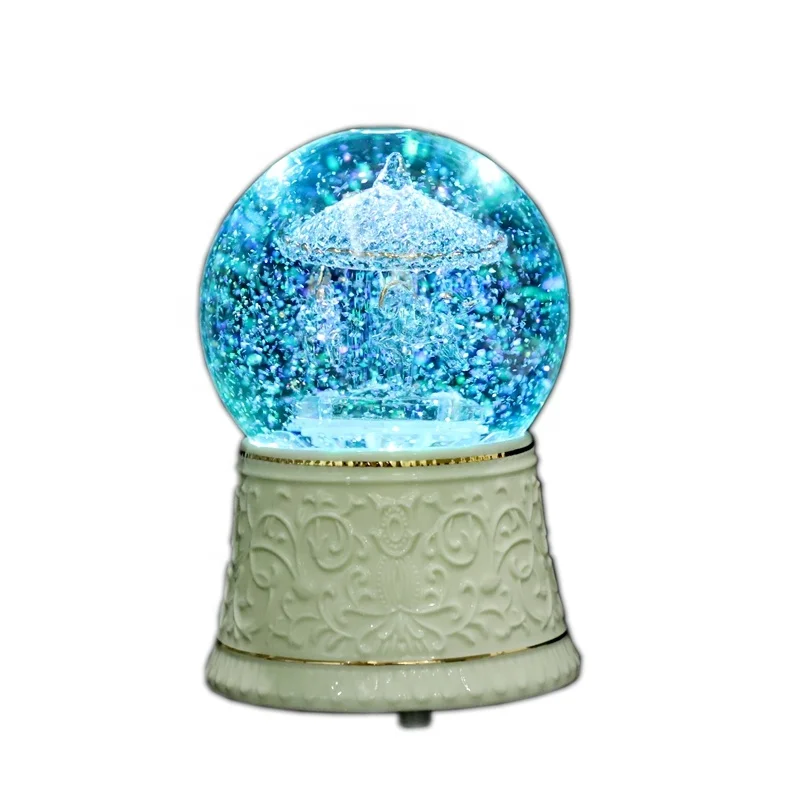 Factory Wholesale Snow Glass Globe Carousel Merry-go-around Horse Carousel Music Box with RGB LED Light Changing Resin Base
Factory Wholesale Snow Glass Globe Carousel Merry-go-around Horse Carousel Music Box with RGB LED Light Changing Resin Base