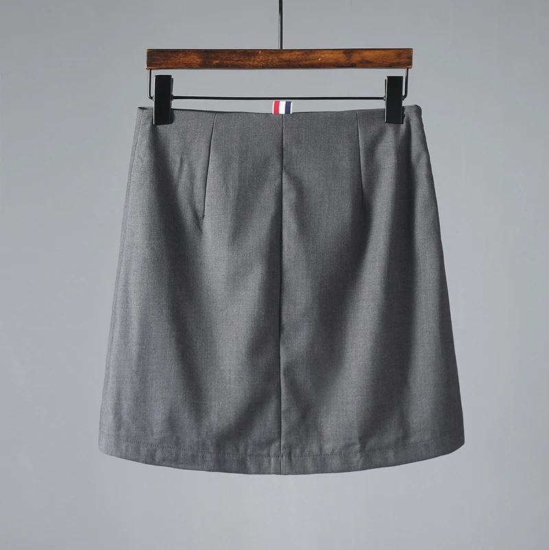 Женская короткая юбка TB THOM, Корейская брендовая Деловая одежда, облегающая мини-юбка с завышенной талией, летняя модная шикарная офисная юбка
Женская короткая юбка TB THOM, Корейская брендовая Деловая одежда, облегающая мини-юбка с завышенной талией, летняя модная шикарная офисная юбка