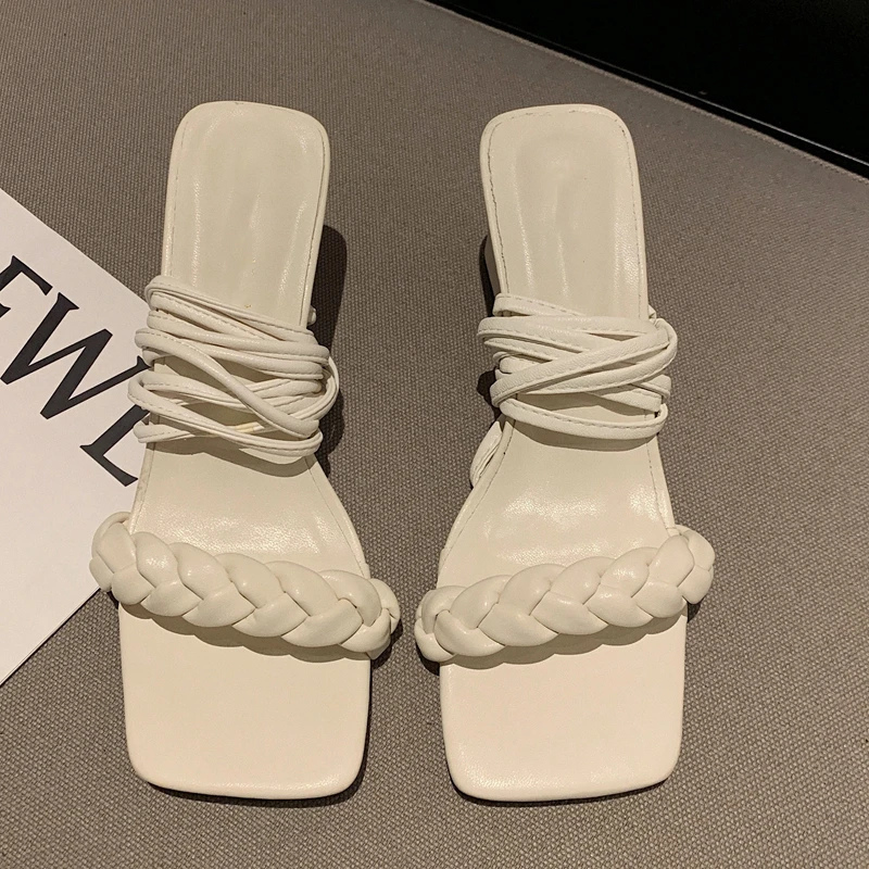 New Fashion Women Weave Sandals Square High Heel Lace Up Gladiator Shoes Narrow Band Back Strap Sandal Mujer women shoes
New Fashion Women Weave Sandals Square High Heel Lace Up Gladiator Shoes Narrow Band Back Strap Sandal Mujer women shoes