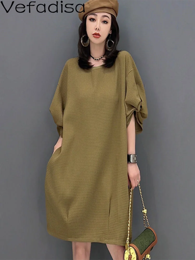 Vefadisa Women Green Lantern Sleeve Crew Neck Dress Loose Fashion Mid-length Solid Color Temperament Dress 2023 Summer LHX1732
Vefadisa Women Green Lantern Sleeve Crew Neck Dress Loose Fashion Mid-length Solid Color Temperament Dress 2023 Summer LHX1732