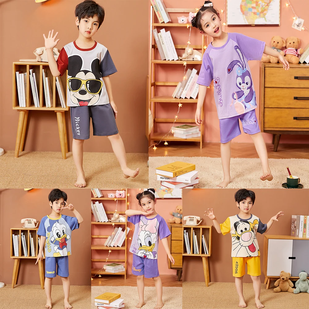 Disney Mickey Mouse Children's Pajamas Set Summer Thin Boy Combed Cotton Short-sleeved Baby Cartoon Girl Sleepwear Suit Tide
Disney Mickey Mouse Children's Pajamas Set Summer Thin Boy Combed Cotton Short-sleeved Baby Cartoon Girl Sleepwear Suit Tide