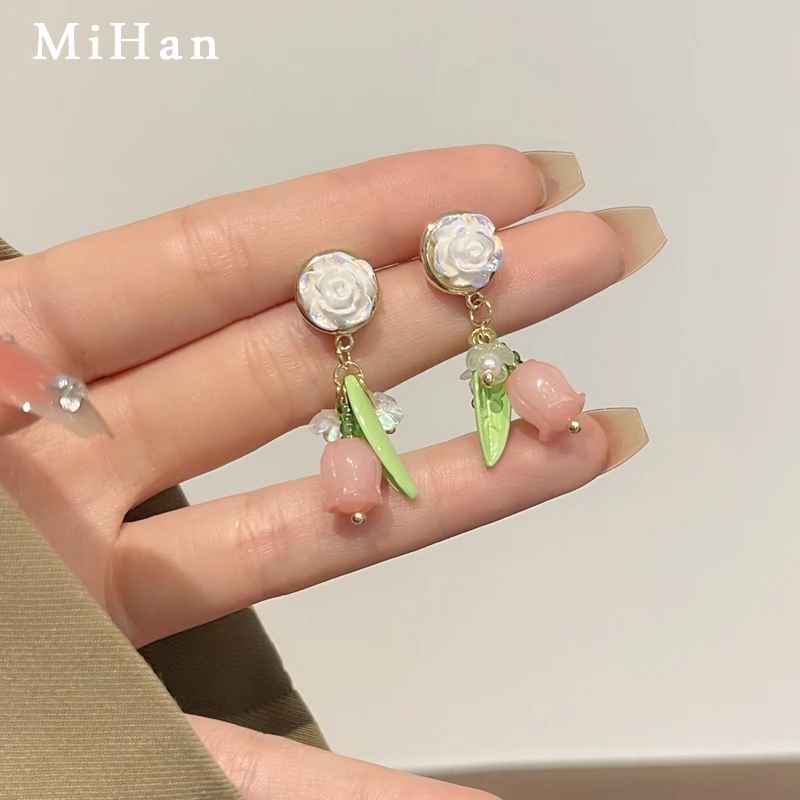 Mihan Fashion Jewelry 925 silver needle White Flower Earrings For Girl Hot Sale Popular Green Leaf Pink Drop Earrings Wholesale
Mihan Fashion Jewelry 925 silver needle White Flower Earrings For Girl Hot Sale Popular Green Leaf Pink Drop Earrings Wholesale