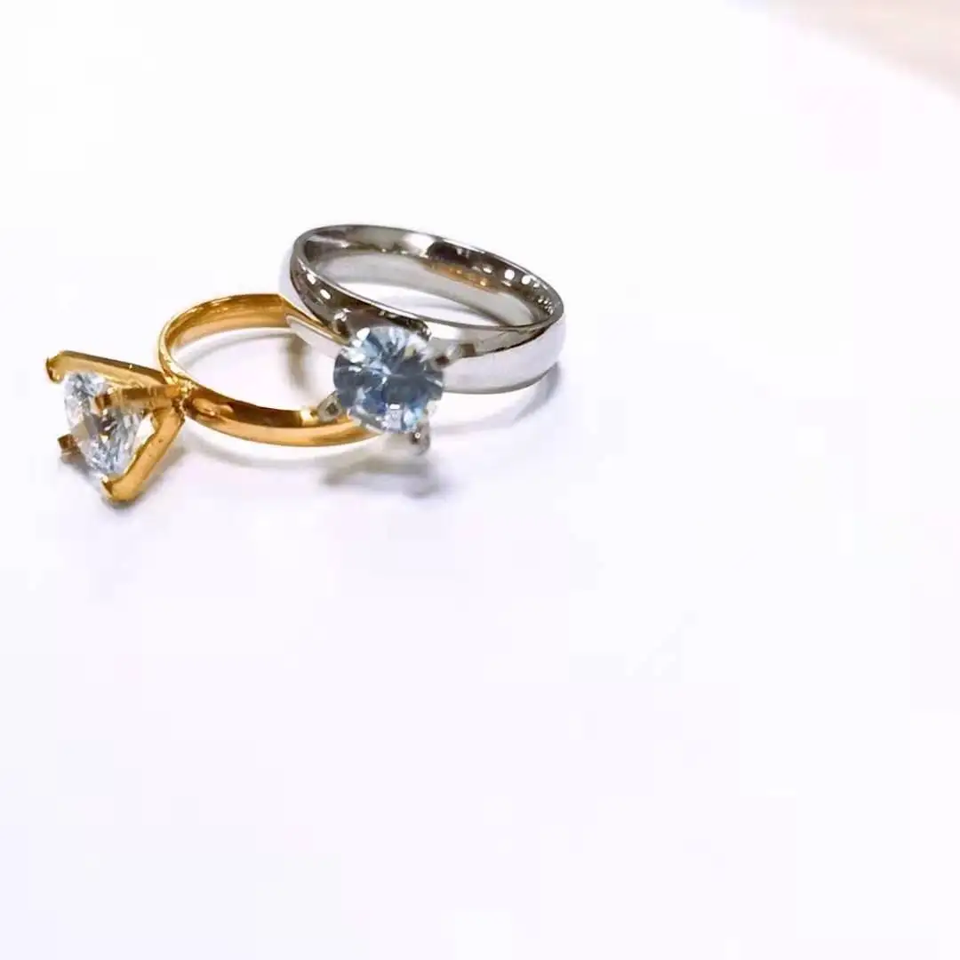 Factory wholesale couples ring Mosan diamond ring female wedding ring does not fade ring diamond ring
Factory wholesale couples ring Mosan diamond ring female wedding ring does not fade ring diamond ring
