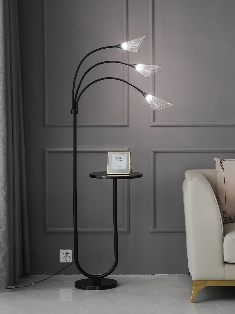 Modern Black Gold Metal Glass Flower Luxury Big Sofa Side Living Room Resort Hotel Apartment House Living Decoration Floor Lamp
Modern Black Gold Metal Glass Flower Luxury Big Sofa Side Living Room Resort Hotel Apartment House Living Decoration Floor Lamp