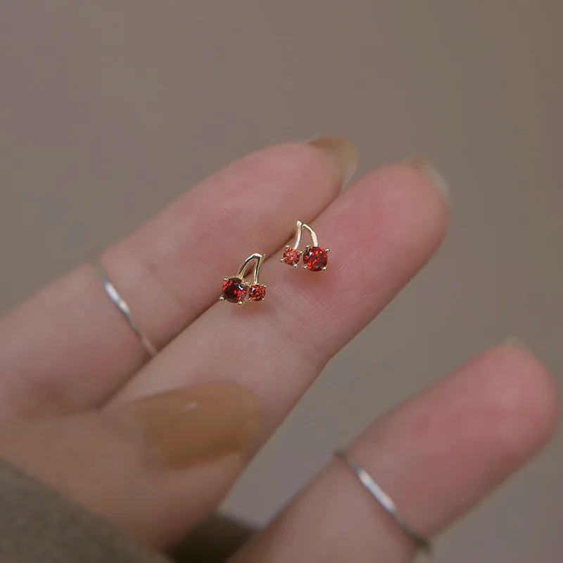 Cherry Stud Earring For Women Hollow Mini Invisible Ear Ring Cute Simplicity Stylish Student Girl Party Jewelry Accessories
Cherry Stud Earring For Women Hollow Mini Invisible Ear Ring Cute Simplicity Stylish Student Girl Party Jewelry Accessories