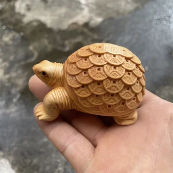 Cliff cypress wood carving turtle hand piece male text play play piece fortune turtle car ornaments rich in the world statue