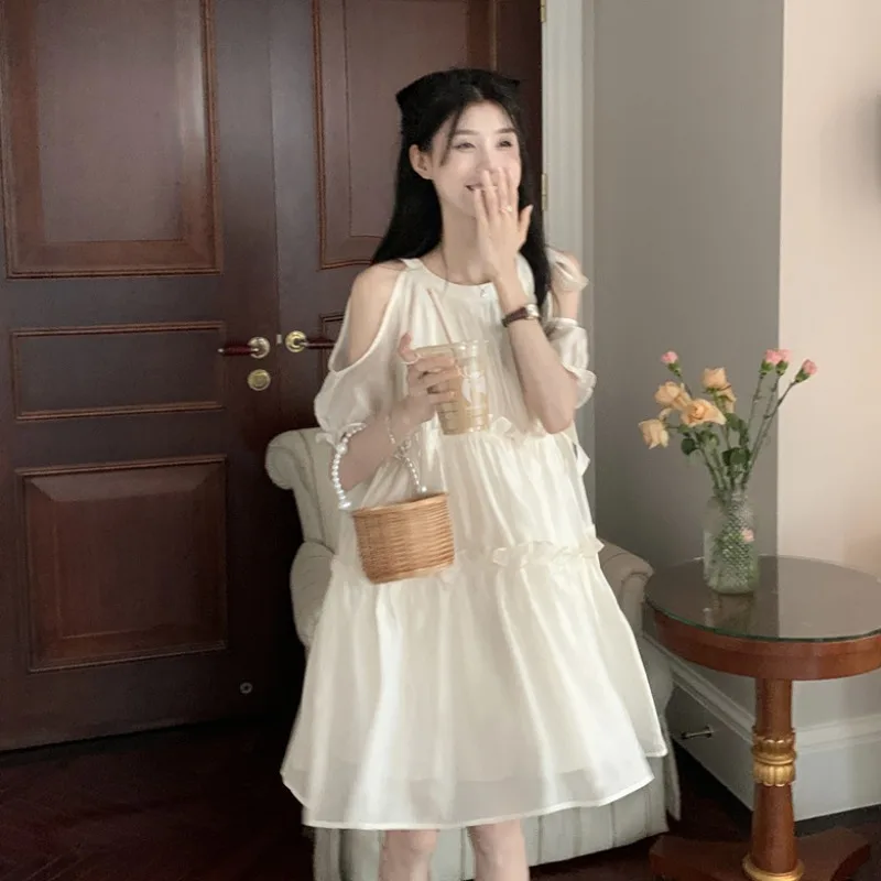 Sweet temperament off shoulder dress women's summer 2022 new design sense niche French gentle style first love skirt
Sweet temperament off shoulder dress women's summer 2022 new design sense niche French gentle style first love skirt