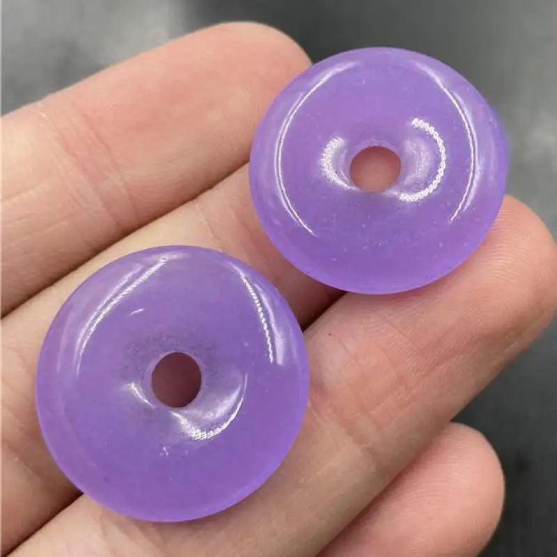 25/30mm Purple Jade Donut Round Safety Buckle Stone Beads For Jewelry Making Diy Bracelet Charm Necklace Pendant DIY Accessories
25/30mm Purple Jade Donut Round Safety Buckle Stone Beads For Jewelry Making Diy Bracelet Charm Necklace Pendant DIY Accessories