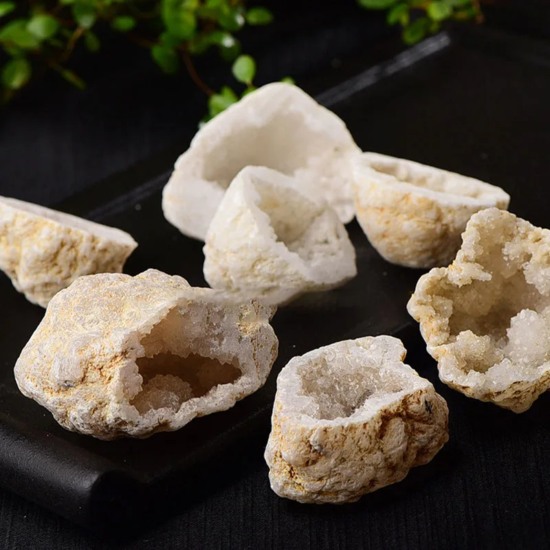 1PCNatural Quartz Agate Geode Cutting Crystals Cluster Healing Stones Rock Mineral Specimen Quartz Feng Shui DIY Home Decoration
1PCNatural Quartz Agate Geode Cutting Crystals Cluster Healing Stones Rock Mineral Specimen Quartz Feng Shui DIY Home Decoration