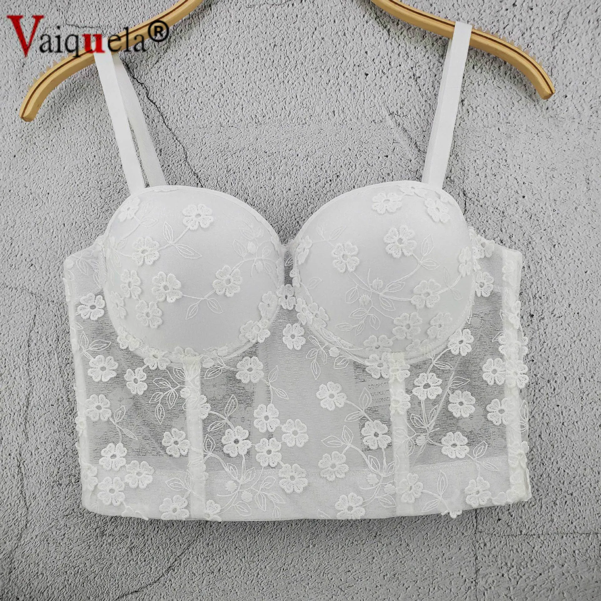 New style with flower lace solid color vest vest vest top 20 four leaf flower spring and summer fresh small sling for women
New style with flower lace solid color vest vest vest top 20 four leaf flower spring and summer fresh small sling for women