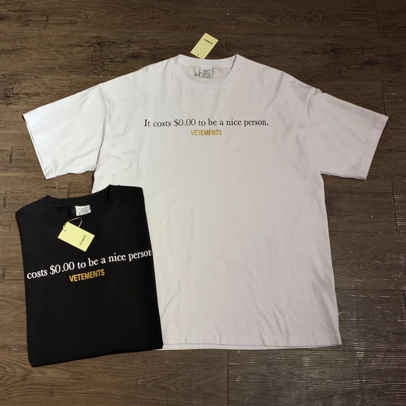 Bronzing Letter Logo VTM T-Shirts High Quality Print Pure Cotton Oversized White Short Sleeves
Bronzing Letter Logo VTM T-Shirts High Quality Print Pure Cotton Oversized White Short Sleeves