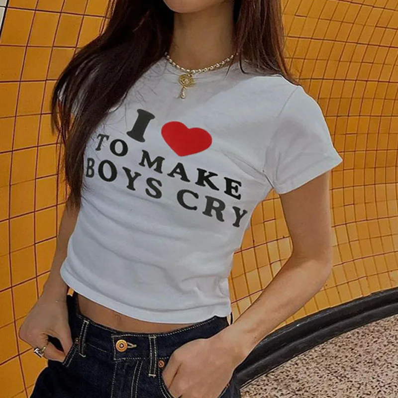Женская летняя футболка с коротким рукавом и надписью «I Love To Make Boys Cry Y2K»
Женская летняя футболка с коротким рукавом и надписью «I Love To Make Boys Cry Y2K»