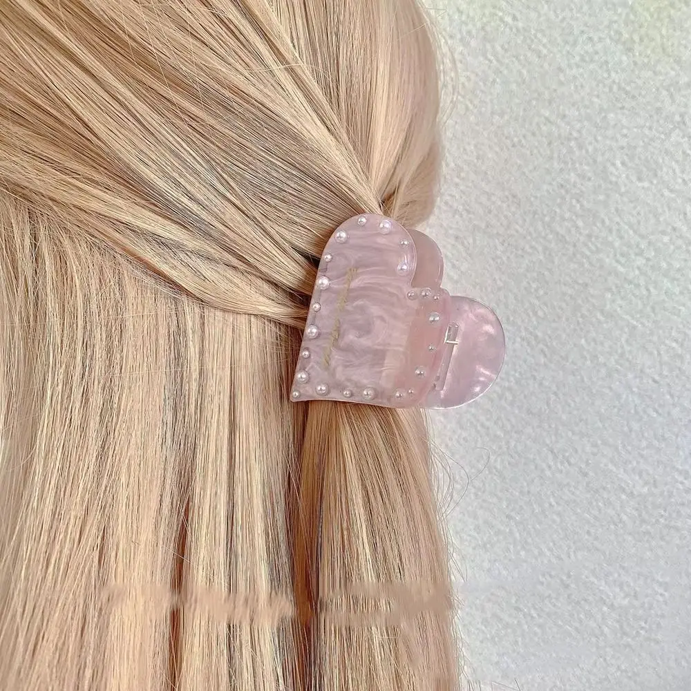 Rhinestone Love Heart Acetic Acid Hair Claw Creative Shark Clip Pearl Hairpin Headwear Female
Rhinestone Love Heart Acetic Acid Hair Claw Creative Shark Clip Pearl Hairpin Headwear Female