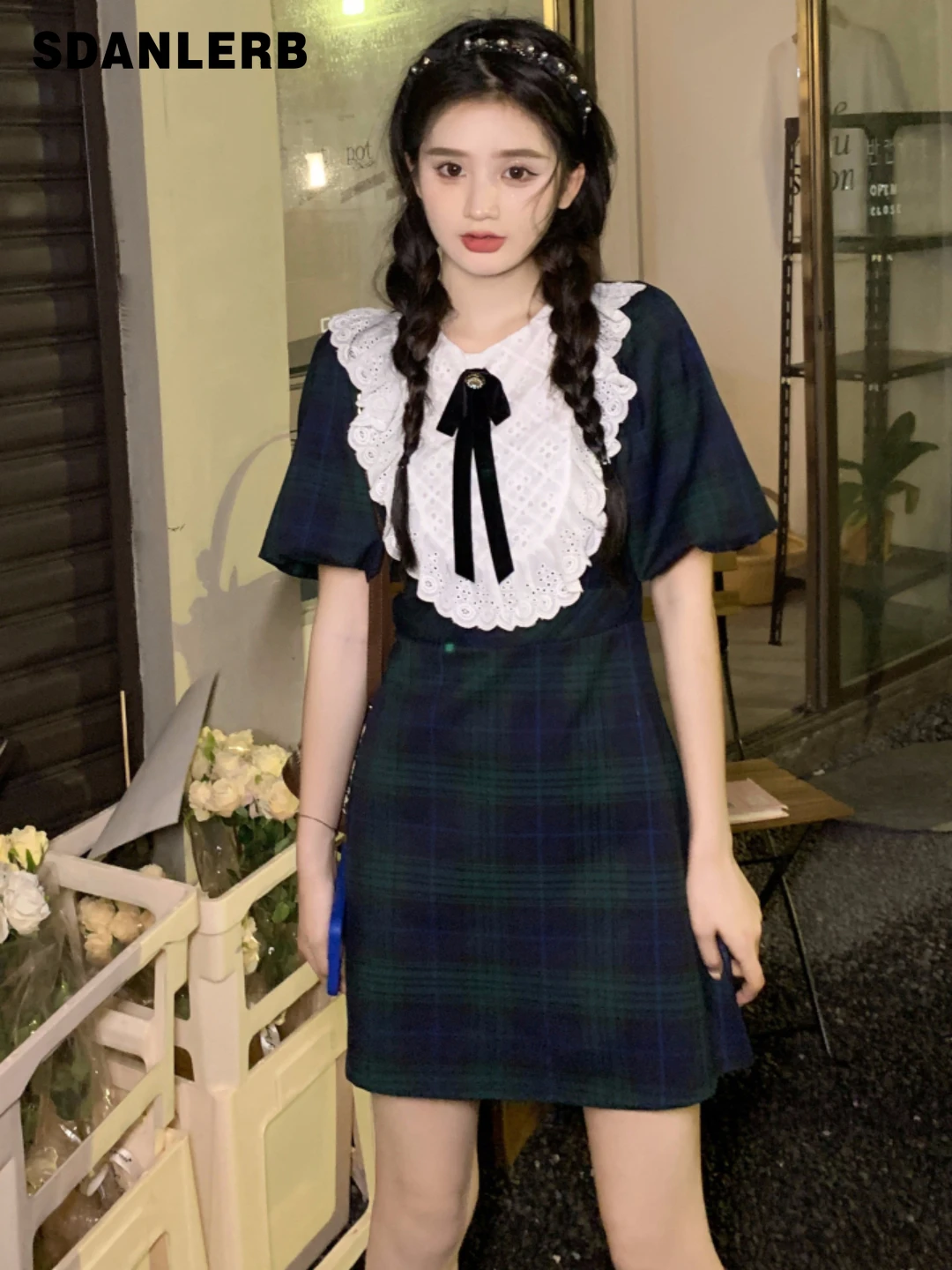 French Style Short Puff Sleeve Bow Dress for Women Spring/Summer Women's Lace A- Line High Waist Slimming Mid-length Dress
French Style Short Puff Sleeve Bow Dress for Women Spring/Summer Women's Lace A- Line High Waist Slimming Mid-length Dress