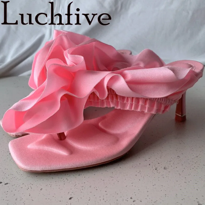 Шлепанцы из эластичной ткани, сандалии на высоком каблуке, шлепанцы с котятами, брендовые дизайнерские праздничные туфли с ремешком на пятк...
Шлепанцы из эластичной ткани, сандалии на высоком каблуке, шлепанцы с котятами, брендовые дизайнерские праздничные туфли с ремешком на пятк...