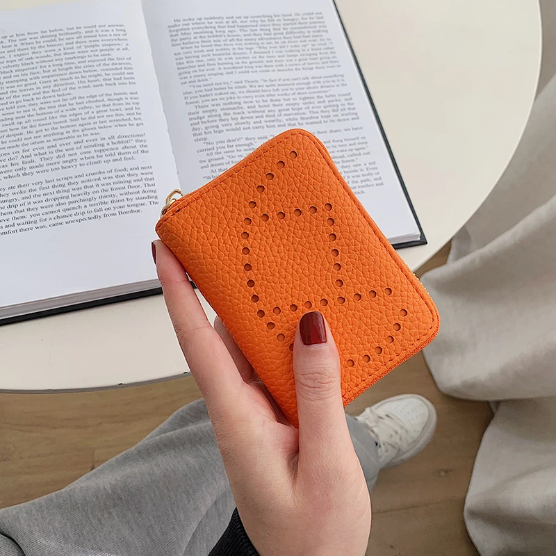 M81326 Luxury Designer Brand Women's Bag Retro Fashion New Hot Sale Small Leather Wallet
M81326 Luxury Designer Brand Women's Bag Retro Fashion New Hot Sale Small Leather Wallet