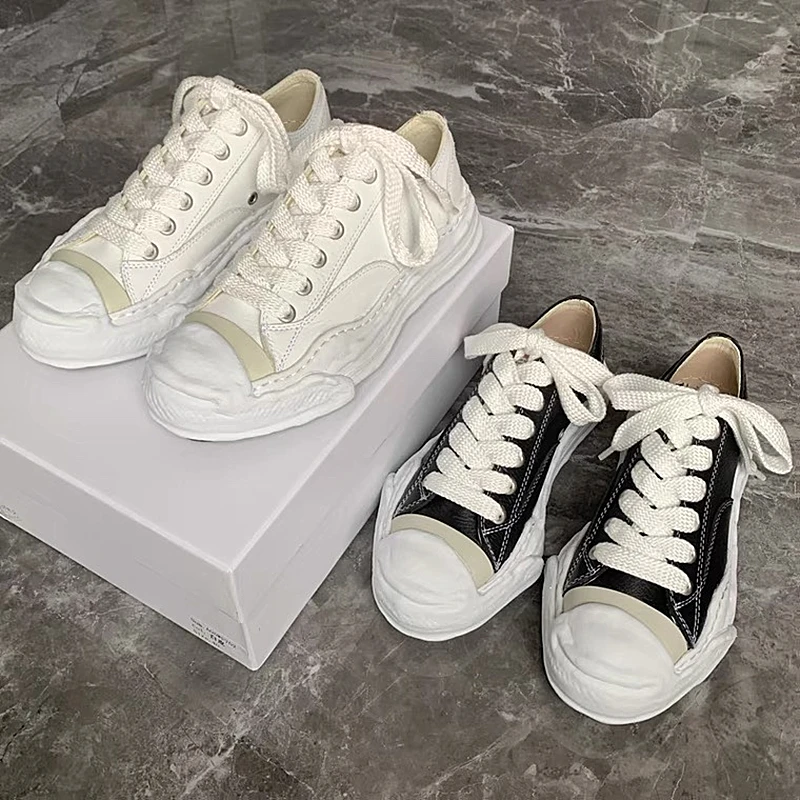 Dissolution Mmy Thick Bottom Sneaker Mihara Trend Couples Shoes Japanese Platform Women Shoes Men Tennis Shoes Canvas Student
Dissolution Mmy Thick Bottom Sneaker Mihara Trend Couples Shoes Japanese Platform Women Shoes Men Tennis Shoes Canvas Student