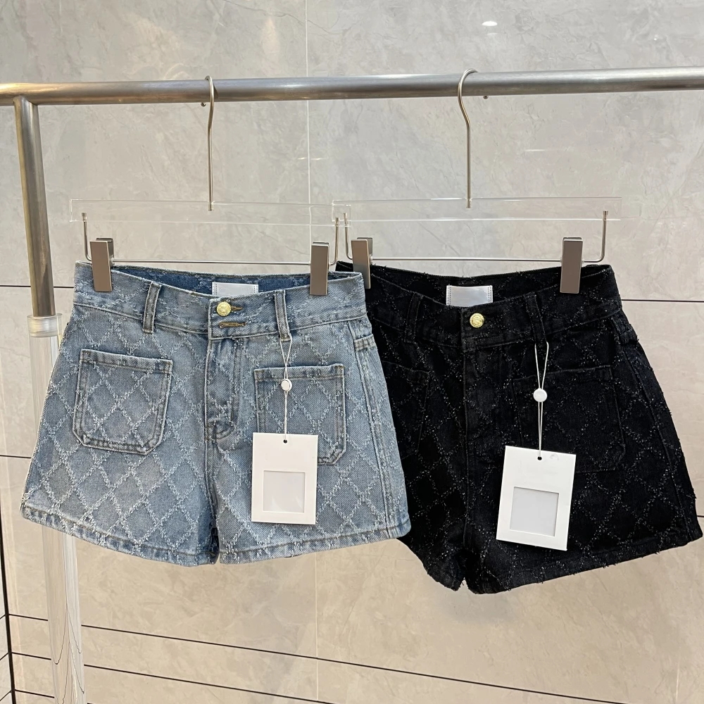 Spring/Summer 2023 New Slim Versatile Heavy Duty 3D Diamond Jacquard Denim High Waist Shorts Black Blue
Spring/Summer 2023 New Slim Versatile Heavy Duty 3D Diamond Jacquard Denim High Waist Shorts Black Blue
