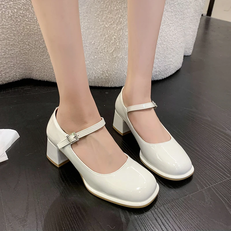 2023 Design Buckle Pump High Heel Mary Jane Shoe Platform Waterproof JK Punk Shoe Shoe Square Heel Women Shoes Square Heel
2023 Design Buckle Pump High Heel Mary Jane Shoe Platform Waterproof JK Punk Shoe Shoe Square Heel Women Shoes Square Heel