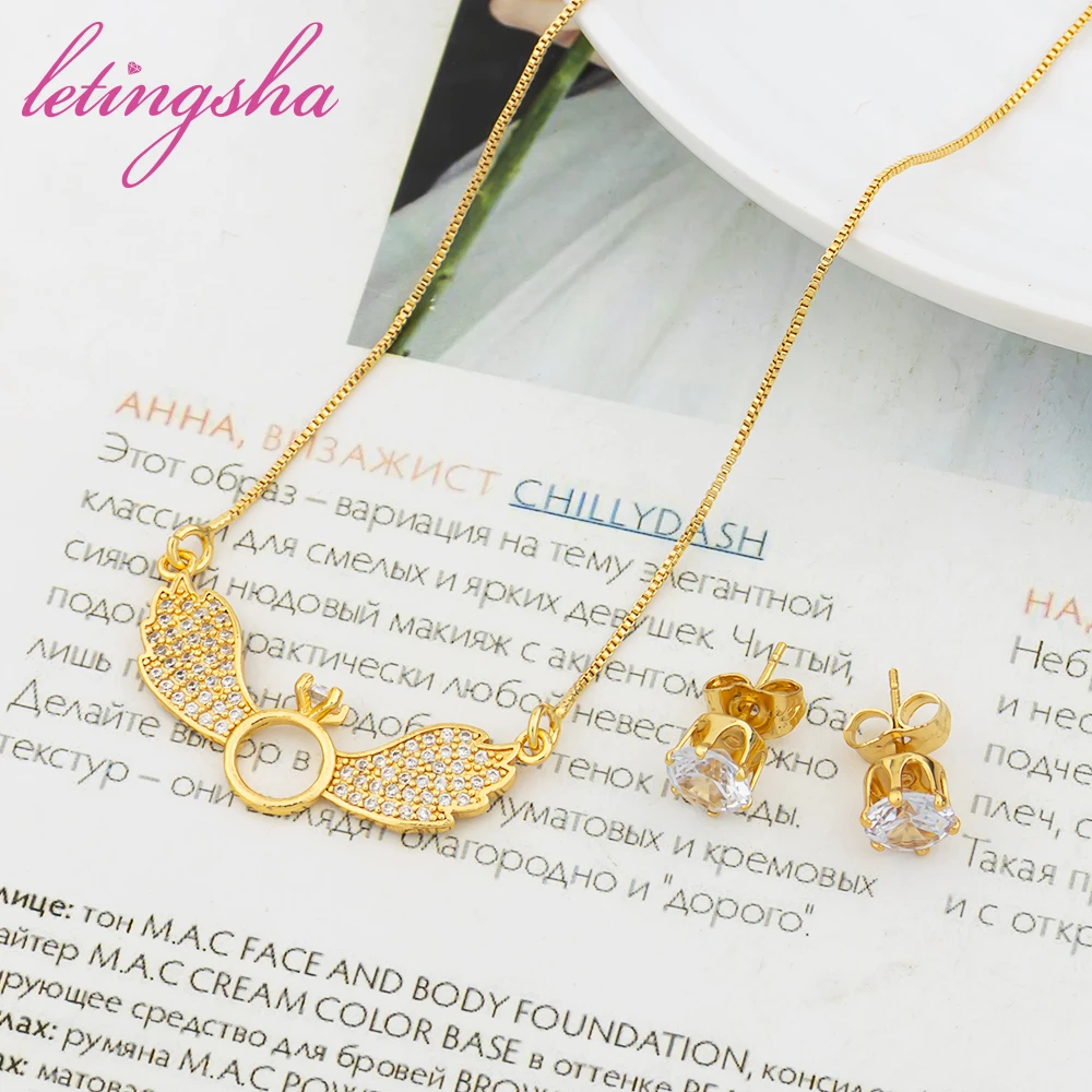 Fashion Set Small Necklace Earring Jewelry New Design African Women Luxury Golden Earring Trendy Classic Italian Style Part
Fashion Set Small Necklace Earring Jewelry New Design African Women Luxury Golden Earring Trendy Classic Italian Style Part