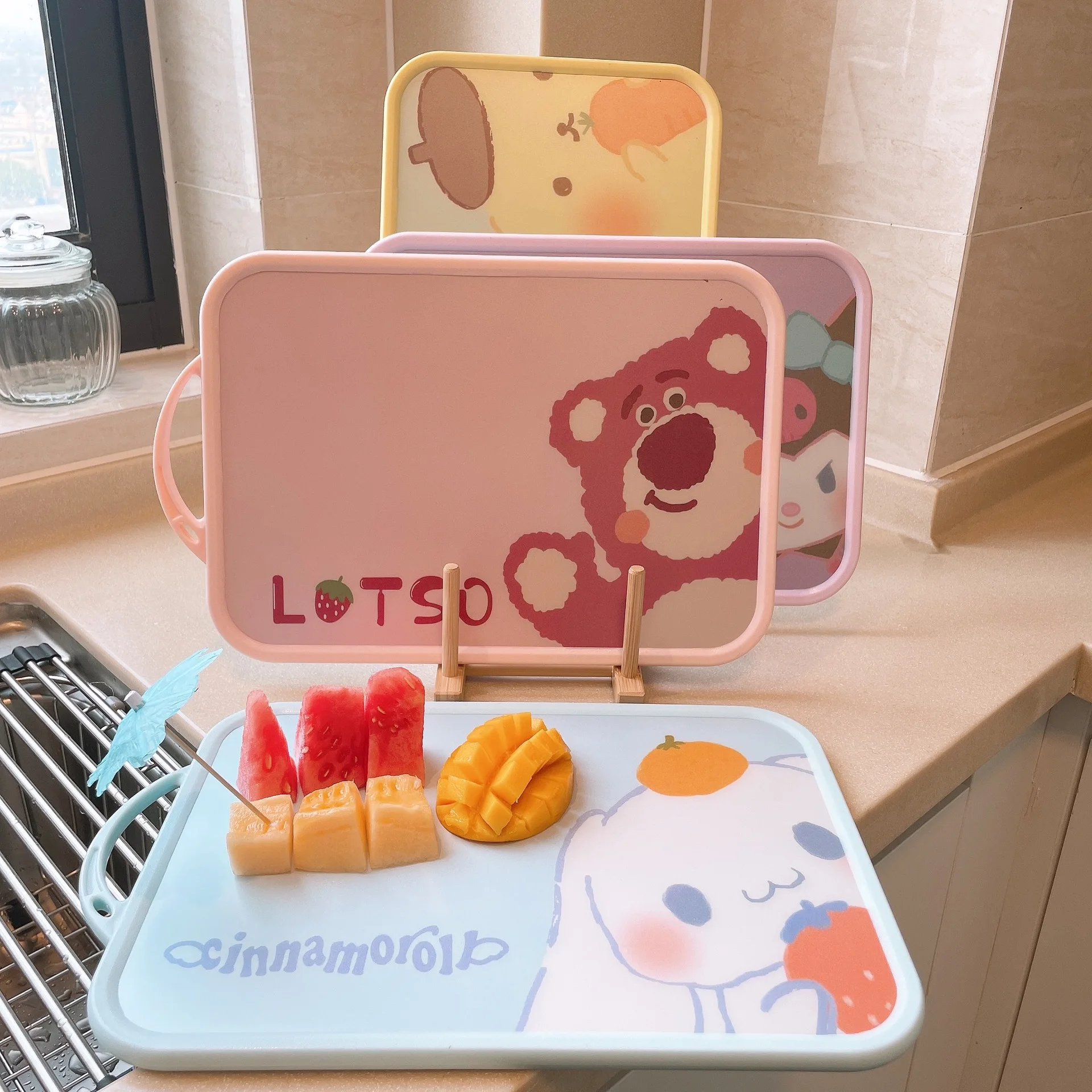 Sanrio Cartoon PP Plastic Chopping Board Double-sided Kitchen Ware, Restaurant Christmas Gift Kawaii Cinnamoroll Kuromi
Sanrio Cartoon PP Plastic Chopping Board Double-sided Kitchen Ware, Restaurant Christmas Gift Kawaii Cinnamoroll Kuromi
