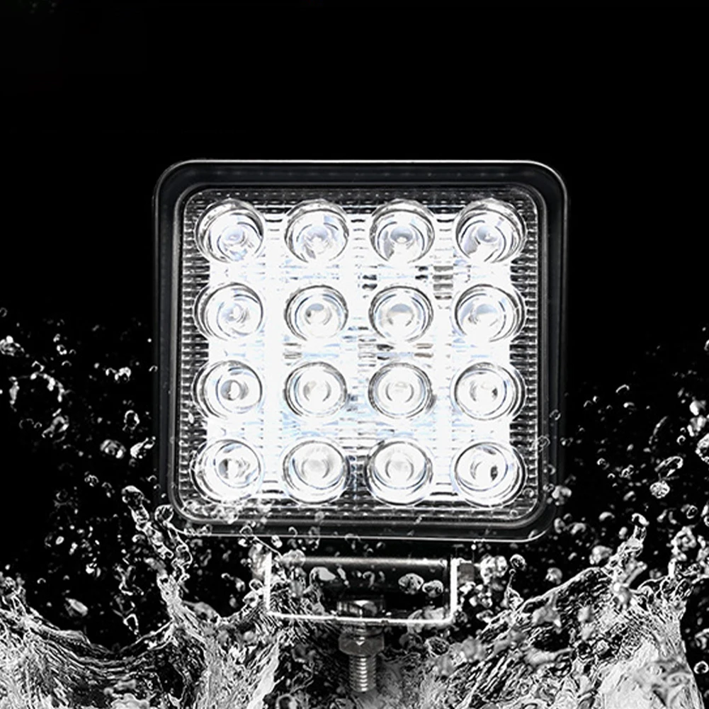 LED Work Lamp 12-24V DC 16pcs LED 48W 6000K ABS IP67 Stainless Steel OffRoad Tractor Durable New Easy To Install
LED Work Lamp 12-24V DC 16pcs LED 48W 6000K ABS IP67 Stainless Steel OffRoad Tractor Durable New Easy To Install