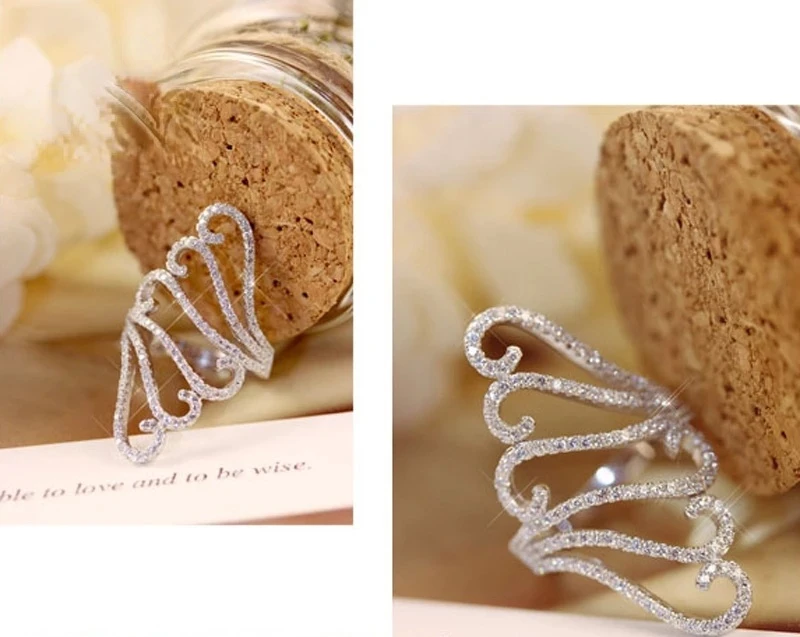 Popular Geometry Crystal Women's Rings European and American Fashion Luxury Jewelry New Hand Party Accessories
Popular Geometry Crystal Women's Rings European and American Fashion Luxury Jewelry New Hand Party Accessories