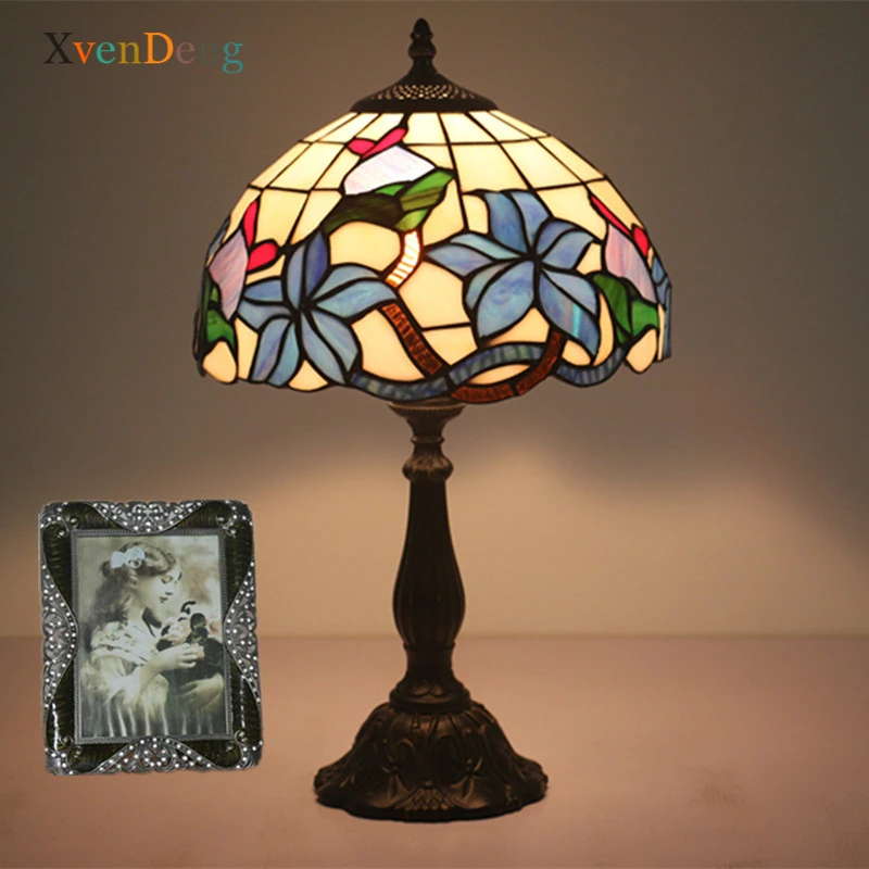 Tiffany Stained Glass Table Lamp Bedroom Bedside Lamp Mediterranean Flower Art Decor Living Room Bar Kitchen Study LED Desk Lamp
Tiffany Stained Glass Table Lamp Bedroom Bedside Lamp Mediterranean Flower Art Decor Living Room Bar Kitchen Study LED Desk Lamp