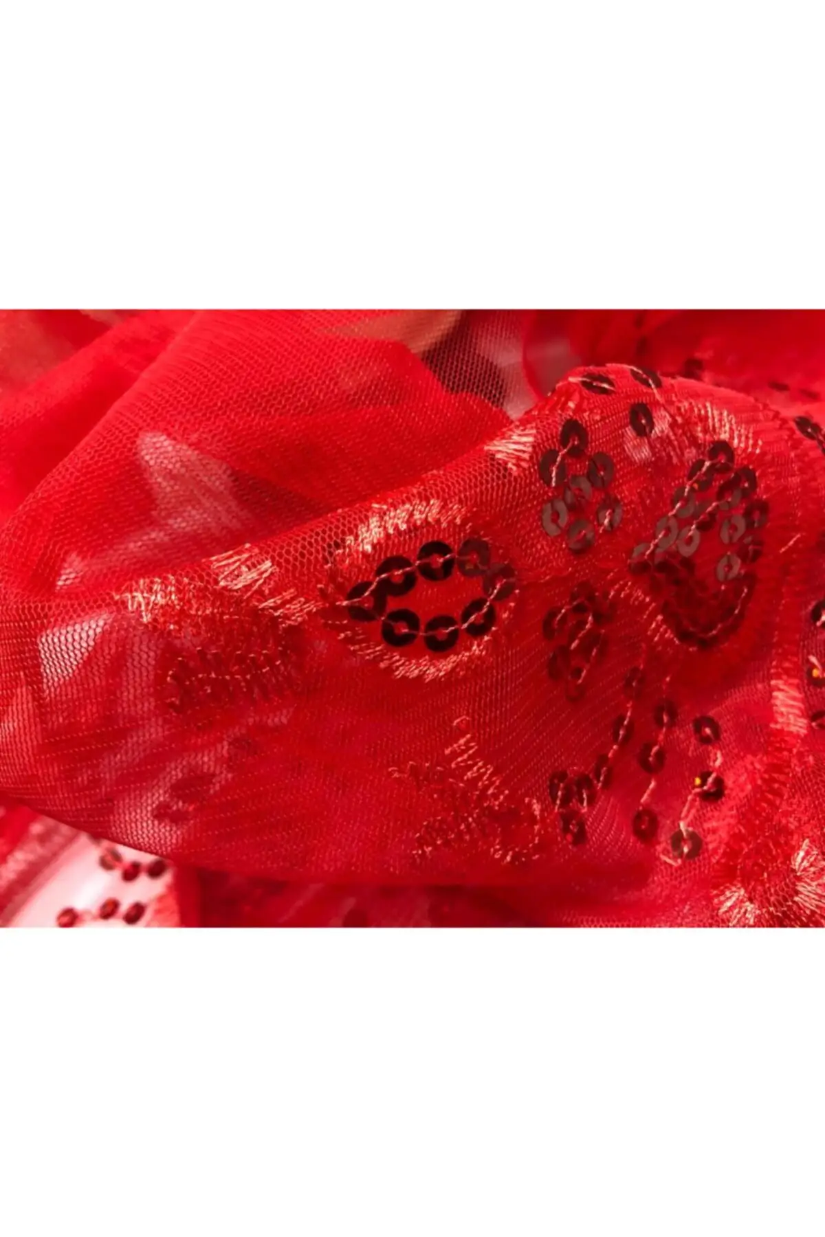 Bridal Accessories Red Sequin Round Cover Veil Wedding Handmade For Bride And Bridesmaids
Bridal Accessories Red Sequin Round Cover Veil Wedding Handmade For Bride And Bridesmaids