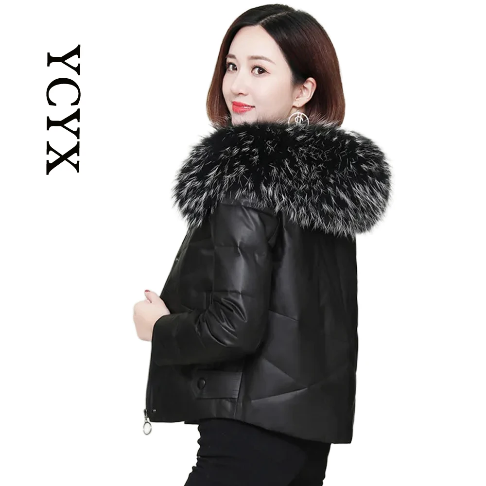 YCYX women PU leather coat hooded fox fur winter Jacket Oversize Black Outerwear Casual Pu Basic Thick Warm Jacket Coat YCYX210
YCYX women PU leather coat hooded fox fur winter Jacket Oversize Black Outerwear Casual Pu Basic Thick Warm Jacket Coat YCYX210