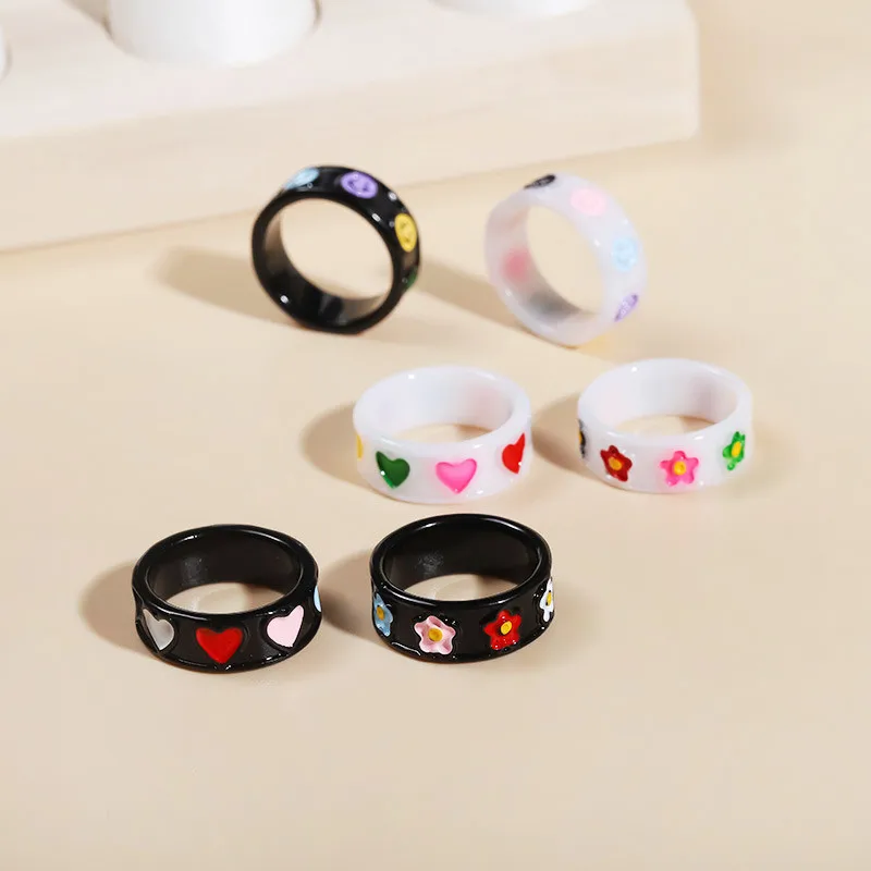 New Fashion Simple Transparent Colorful Candy Resin Acrylic Irregular Geometric Finger Ring For Women Party Jewelry Accessories
New Fashion Simple Transparent Colorful Candy Resin Acrylic Irregular Geometric Finger Ring For Women Party Jewelry Accessories