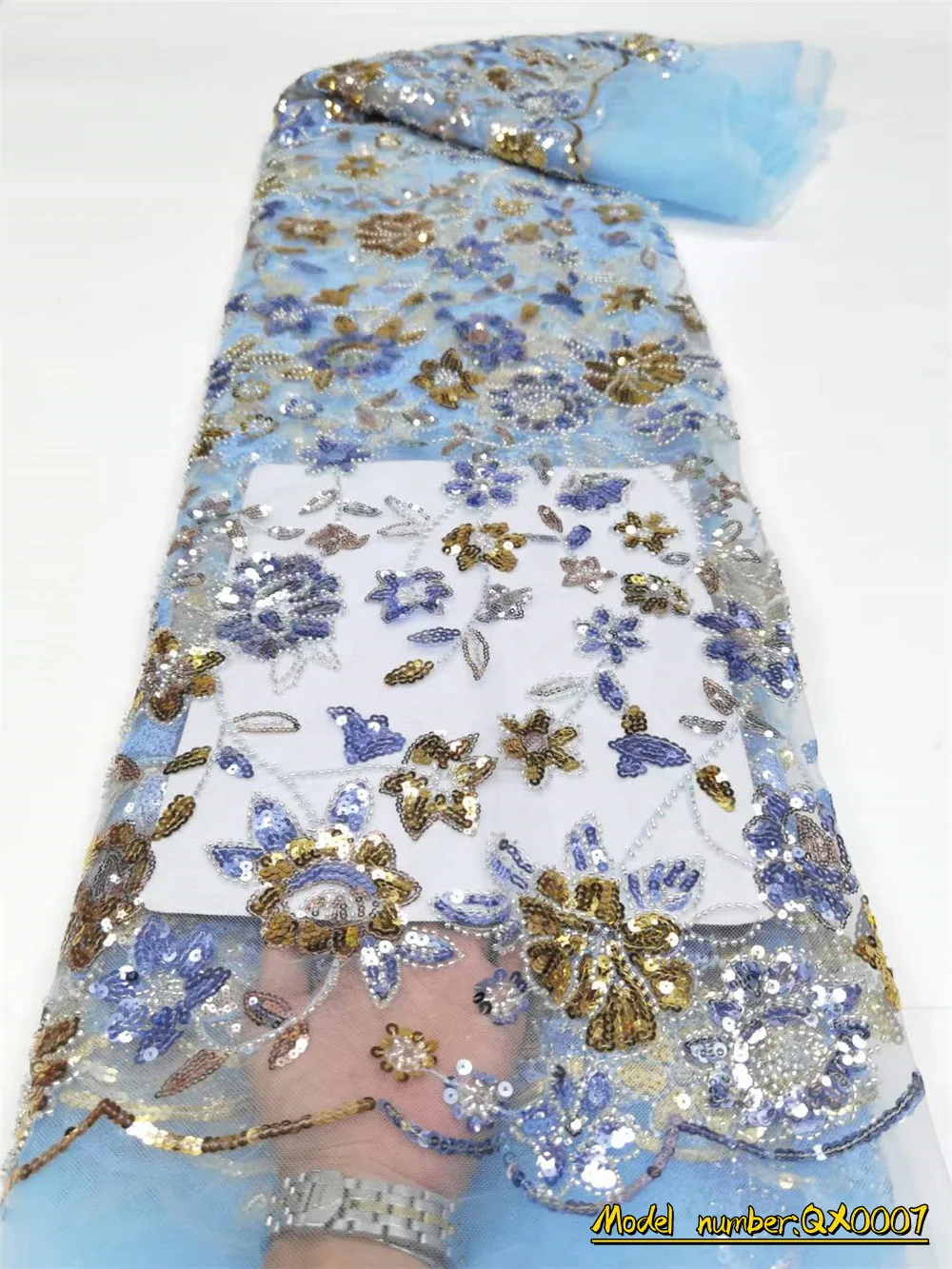 Fashion Beads Lace Fabric 2022 Exclusive Sequined French Wedding Lace Fabric Luxury 3D Sequin Beaded Lace Fabric Bridal QX0007
Fashion Beads Lace Fabric 2022 Exclusive Sequined French Wedding Lace Fabric Luxury 3D Sequin Beaded Lace Fabric Bridal QX0007