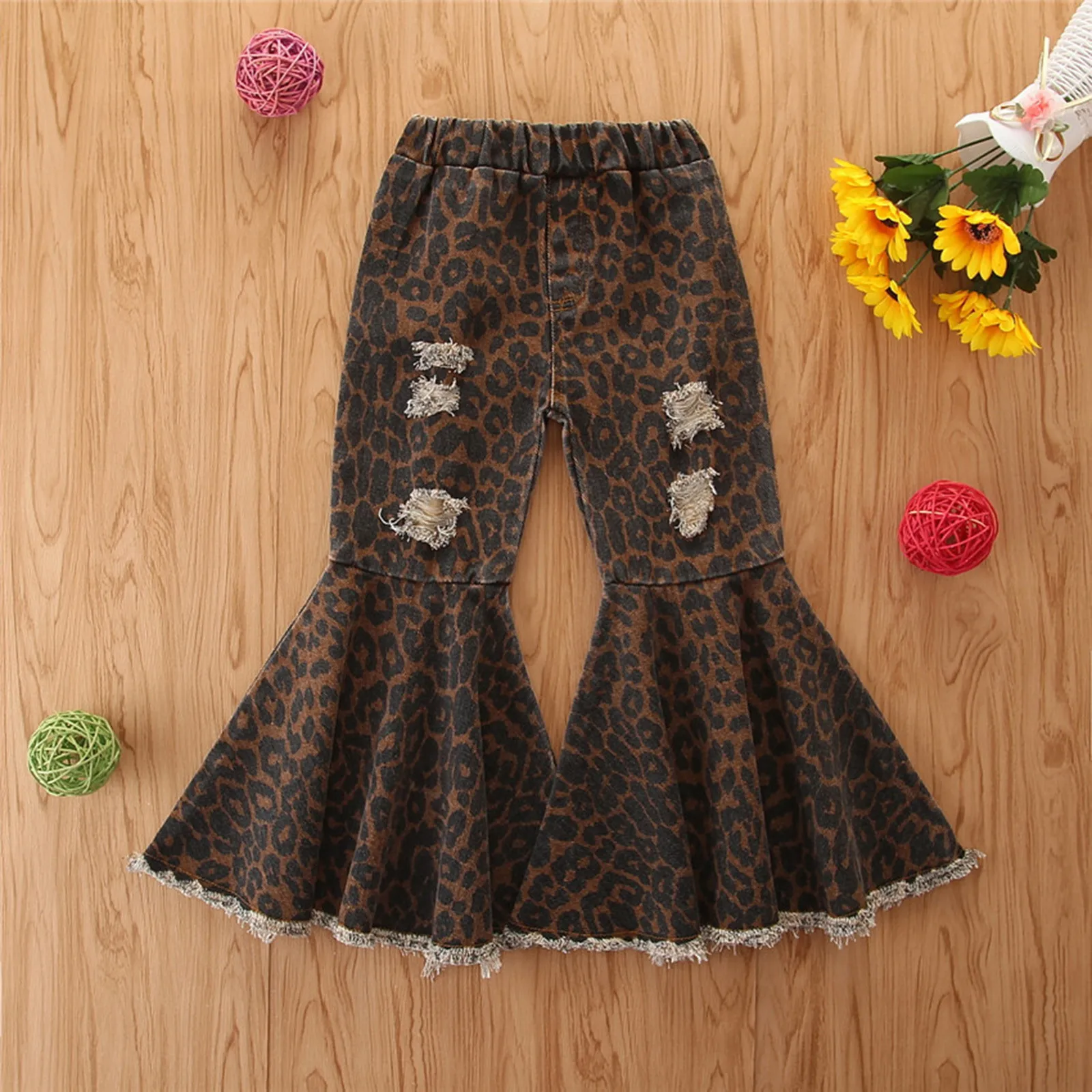 1-6 Years Toddler Kids Girls Pants Spring Leopard Printed Denim Bell Bottom Pants Baby Girls Trousers Ruffles Flare Ripped Jeans
1-6 Years Toddler Kids Girls Pants Spring Leopard Printed Denim Bell Bottom Pants Baby Girls Trousers Ruffles Flare Ripped Jeans