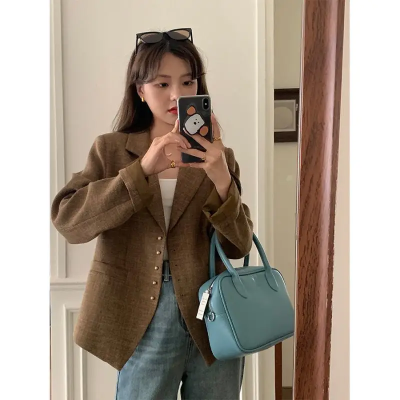 Curry Color Leisure Suit Coat Women's 2023 Autumn Korean Fit Coat Solid Single Breasted Suit Tops Ladies
Curry Color Leisure Suit Coat Women's 2023 Autumn Korean Fit Coat Solid Single Breasted Suit Tops Ladies