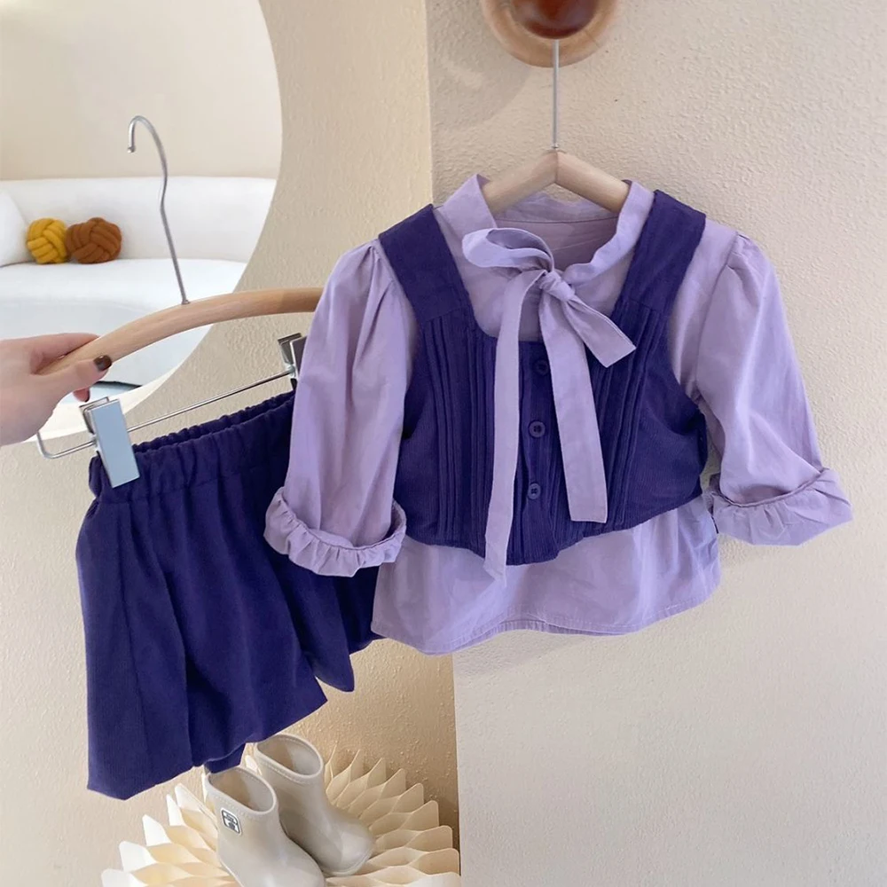 Menoea Girls' Set 2023 New Girls' Tie up Stand Collar Long Sleeve Shirt+Corduroy Vest+Shorts Three Piece Girls' Cute Set
Menoea Girls' Set 2023 New Girls' Tie up Stand Collar Long Sleeve Shirt+Corduroy Vest+Shorts Three Piece Girls' Cute Set