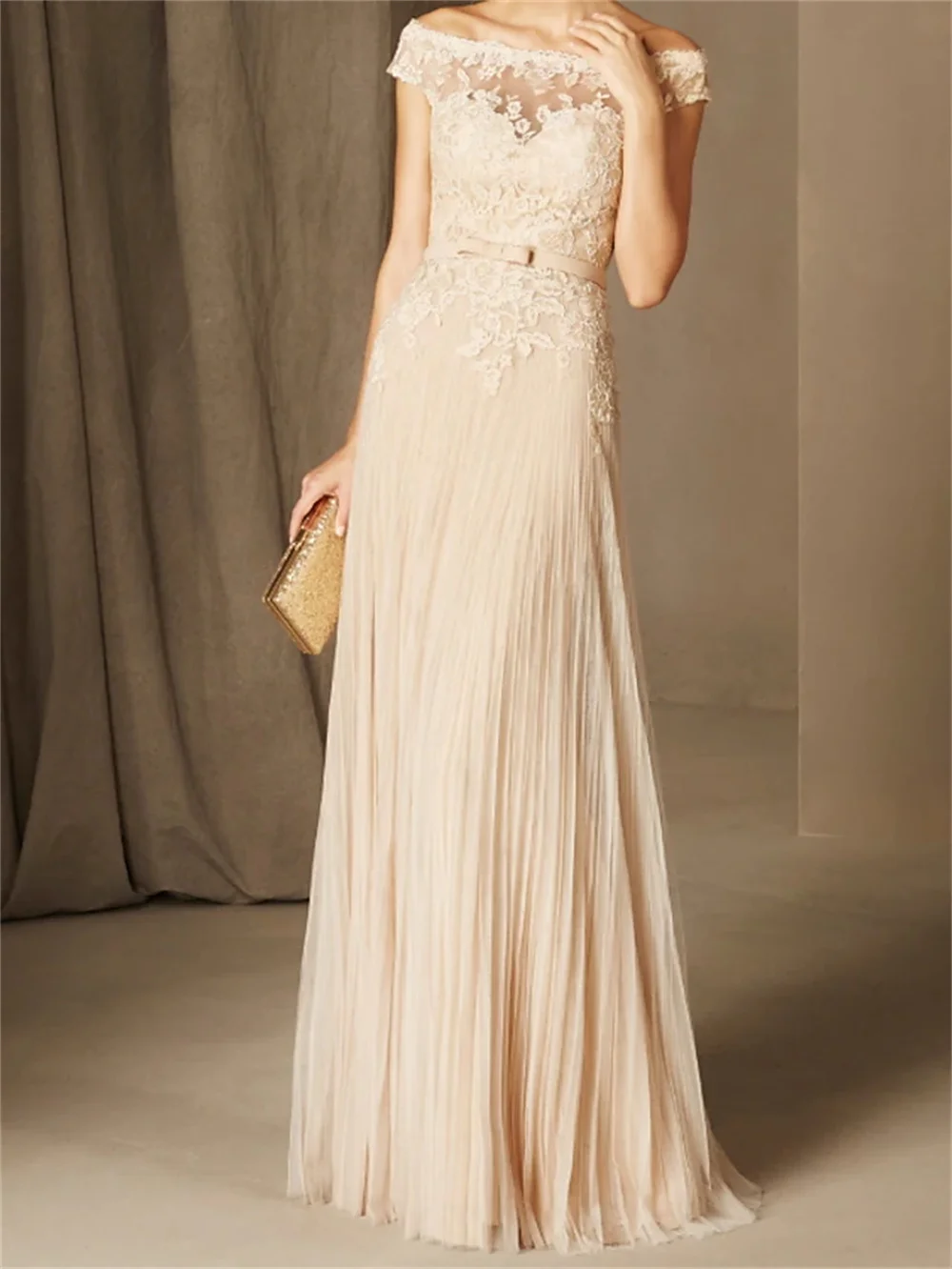 Mother Of The Bride Dress Elegant V-Neck Floor Length Chiffon Sleeveless With Ruffle Crinkle 2022 Ladies Tulle Invisible Zipper
Mother Of The Bride Dress Elegant V-Neck Floor Length Chiffon Sleeveless With Ruffle Crinkle 2022 Ladies Tulle Invisible Zipper
