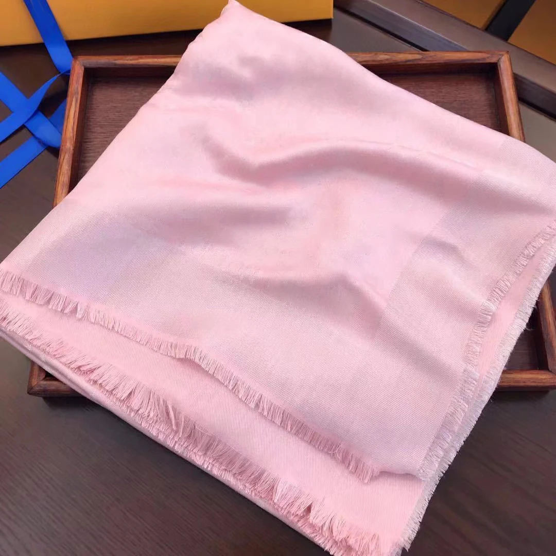 New Luxury women high quality Cashmere Scarf Winter Pashmina Warm Shawls and Wraps Lady Print Thick Blanket Neck Scarves
New Luxury women high quality Cashmere Scarf Winter Pashmina Warm Shawls and Wraps Lady Print Thick Blanket Neck Scarves