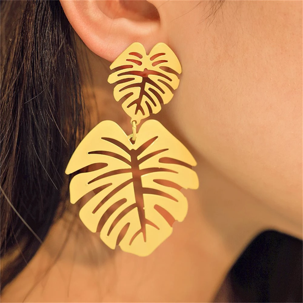2022 Trendy Metal Leaves Earrings For Women Aesthetic Jewelry Hollow Out Geometric Leaf Drop Earring Sexy Punk Ear Rings Brincos
2022 Trendy Metal Leaves Earrings For Women Aesthetic Jewelry Hollow Out Geometric Leaf Drop Earring Sexy Punk Ear Rings Brincos