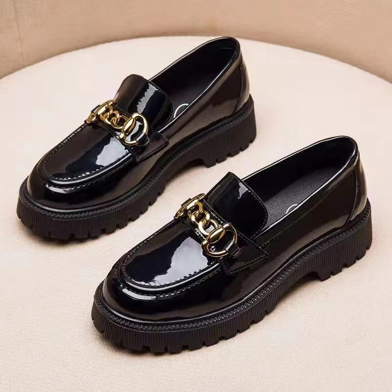Loafers women Shoes Spring Patent Leather Retro Design Ladies Girls Classics Casual Shoes For Woman mary janes lolita shoes 2022
Loafers women Shoes Spring Patent Leather Retro Design Ladies Girls Classics Casual Shoes For Woman mary janes lolita shoes 2022