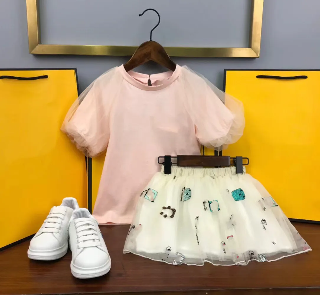 2022 New Fashion Pink Puff Sleeve +Mesh White Girls Clothing set Elegant Party clothing
2022 New Fashion Pink Puff Sleeve +Mesh White Girls Clothing set Elegant Party clothing